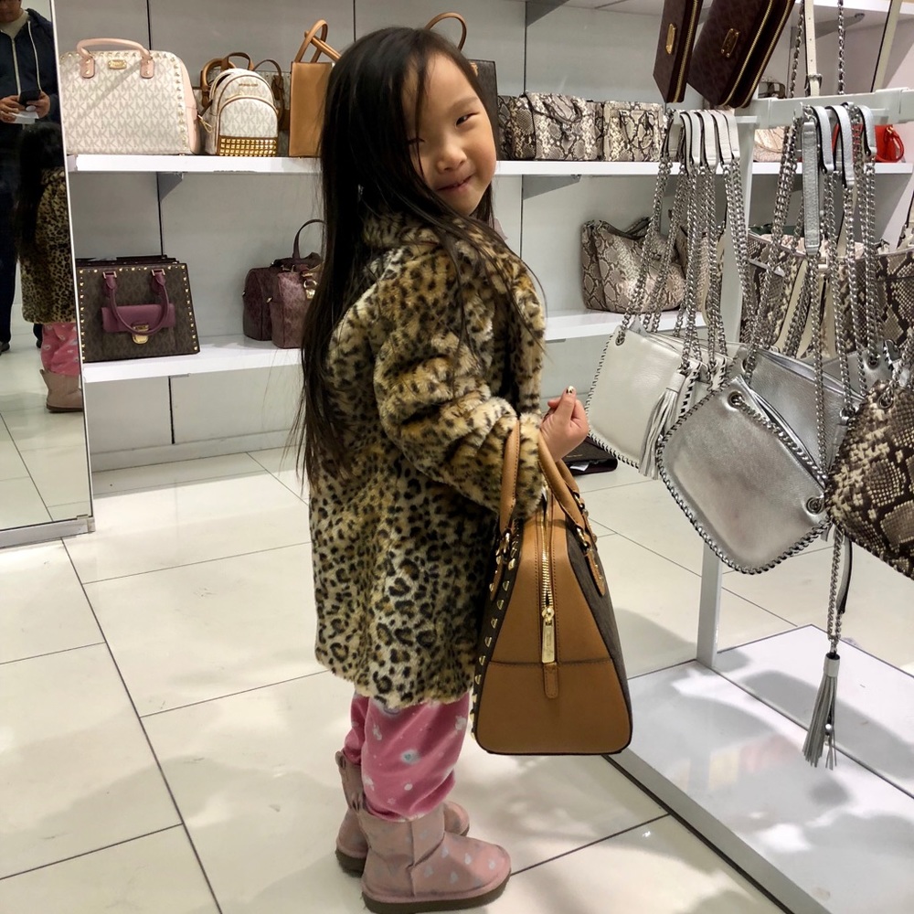 Adorable Leopard Print Faux Fur Jacket!